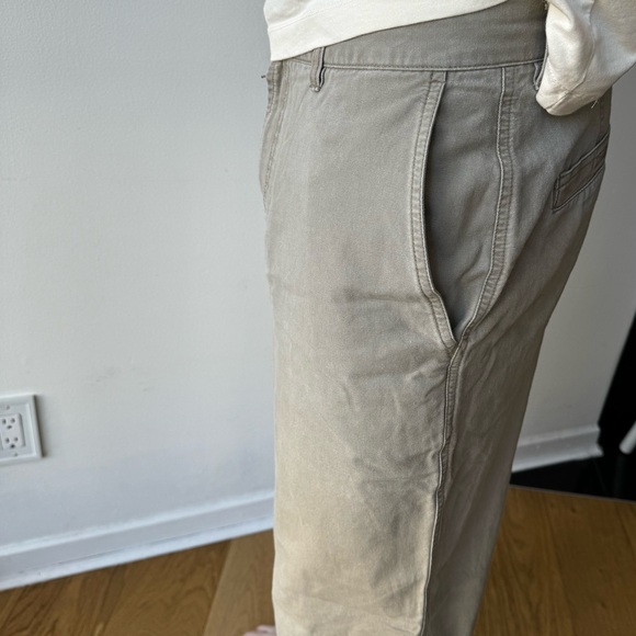 Vintage Columbia Cargo style utility pant. Regular/loose fit. 32-33”waist. - Picture 5 of 16